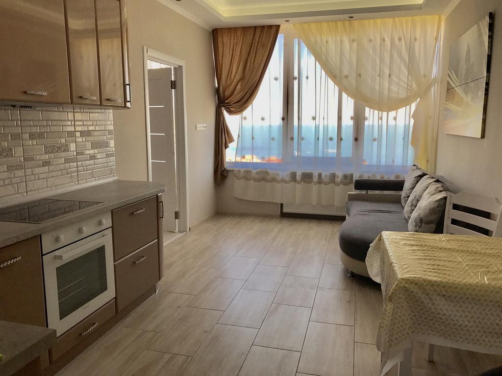 Apartment Henuezka 5 Одесса Экстерьер фото
