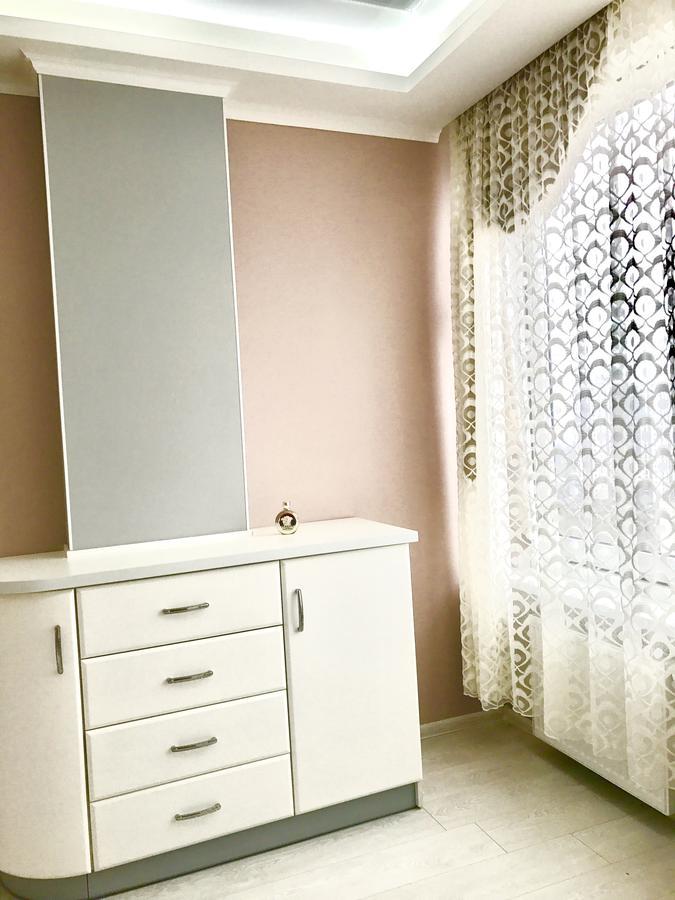 Apartment Henuezka 5 Одесса Экстерьер фото